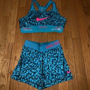 SET: Nike Pro Sports Bra & Compression Shorts